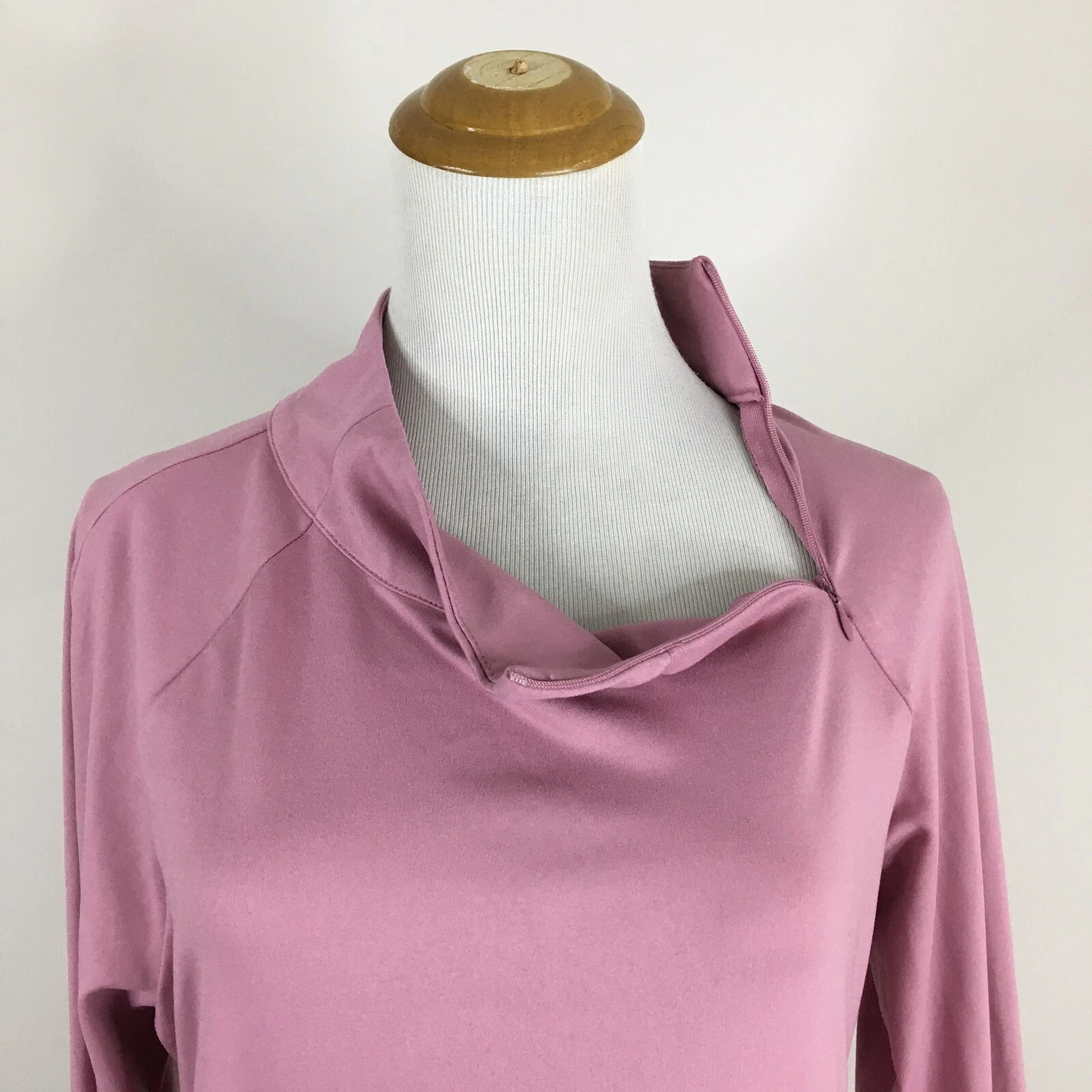 yogalicious zip pocket mock neck pullover shirt