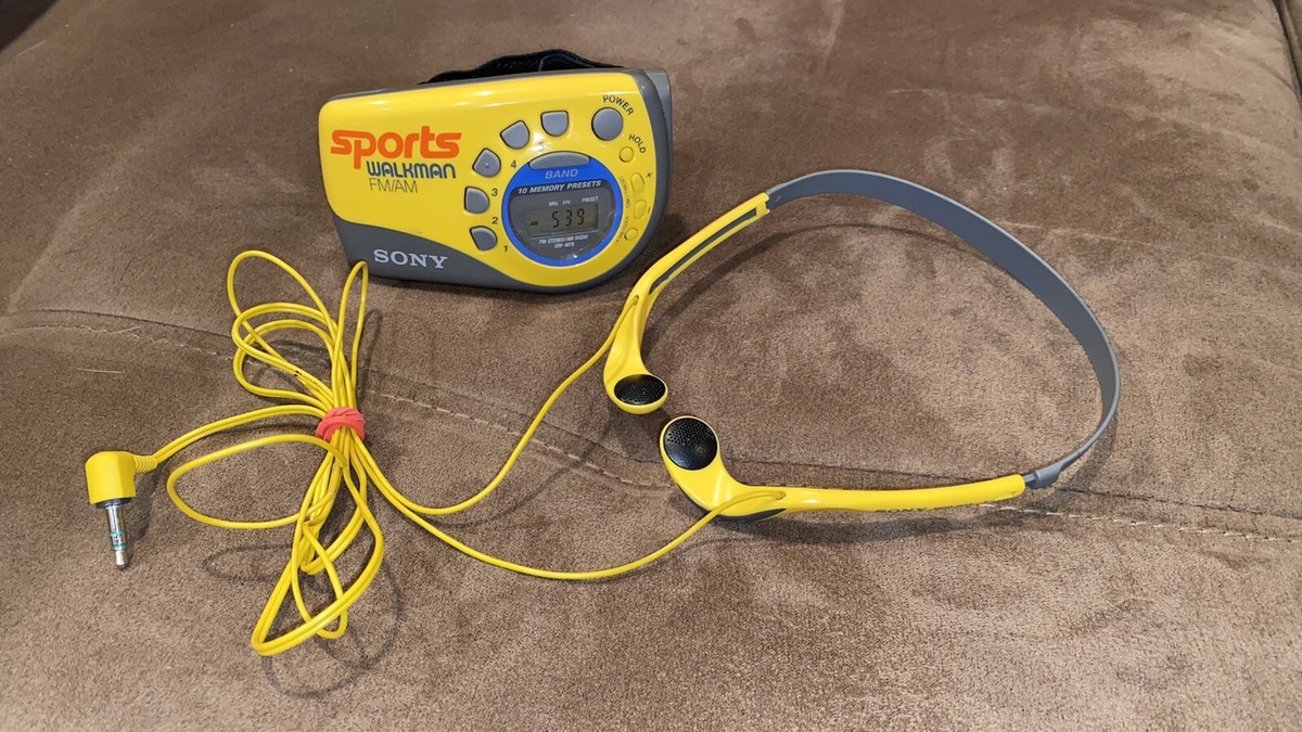 Walkman Radio Sony Sports - FM/AM - Fonctionnel - Occasion En Bon état