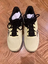 Saucony Men's Guide 14 Running Shoes | S20654-35 | Yellow | US Size 11