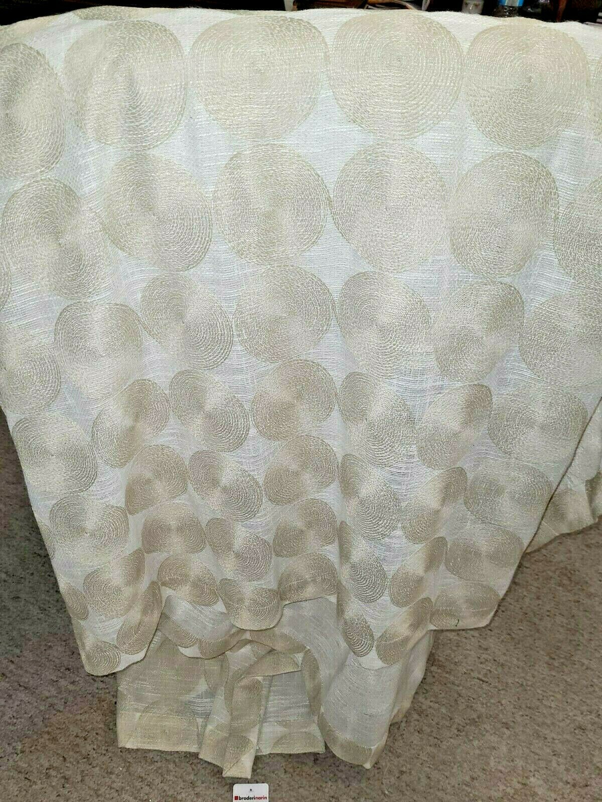 Foto 1 di 5