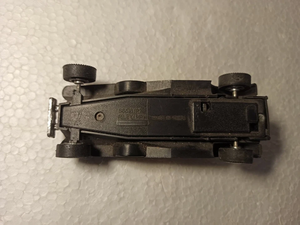 🚗 Modellino Auto - Autovettura modello 1930 Riley MPH S8518 in plastica 11cm 🚗 - Immagine 3 di 4