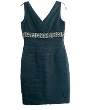 Eliza J Textured Beaded Waist Green Sleeveless Dress Women’s Size 8 Guest Shower