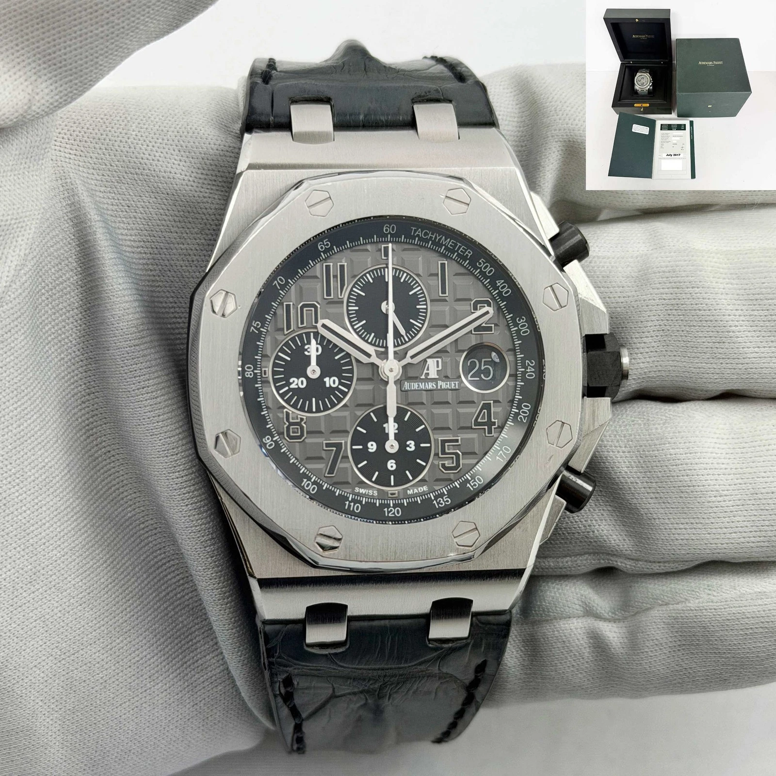 Audemars Piguet — 2017 Audemars Piguet Royal Oak Offshore Chrono Elephant 26470ST 42MM Grey Ss B/p