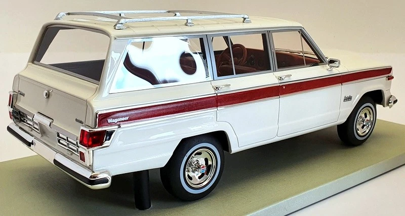 Coche modelo a escala 1/18 LS LS037C - Jeep Grand Wagoneer 1979 - blanco Foto 3 de 4