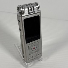 Philips DVT4110 Voice Tracer Digital Voice Recorder - 8 GB - Dictaphone - 3 Mic.