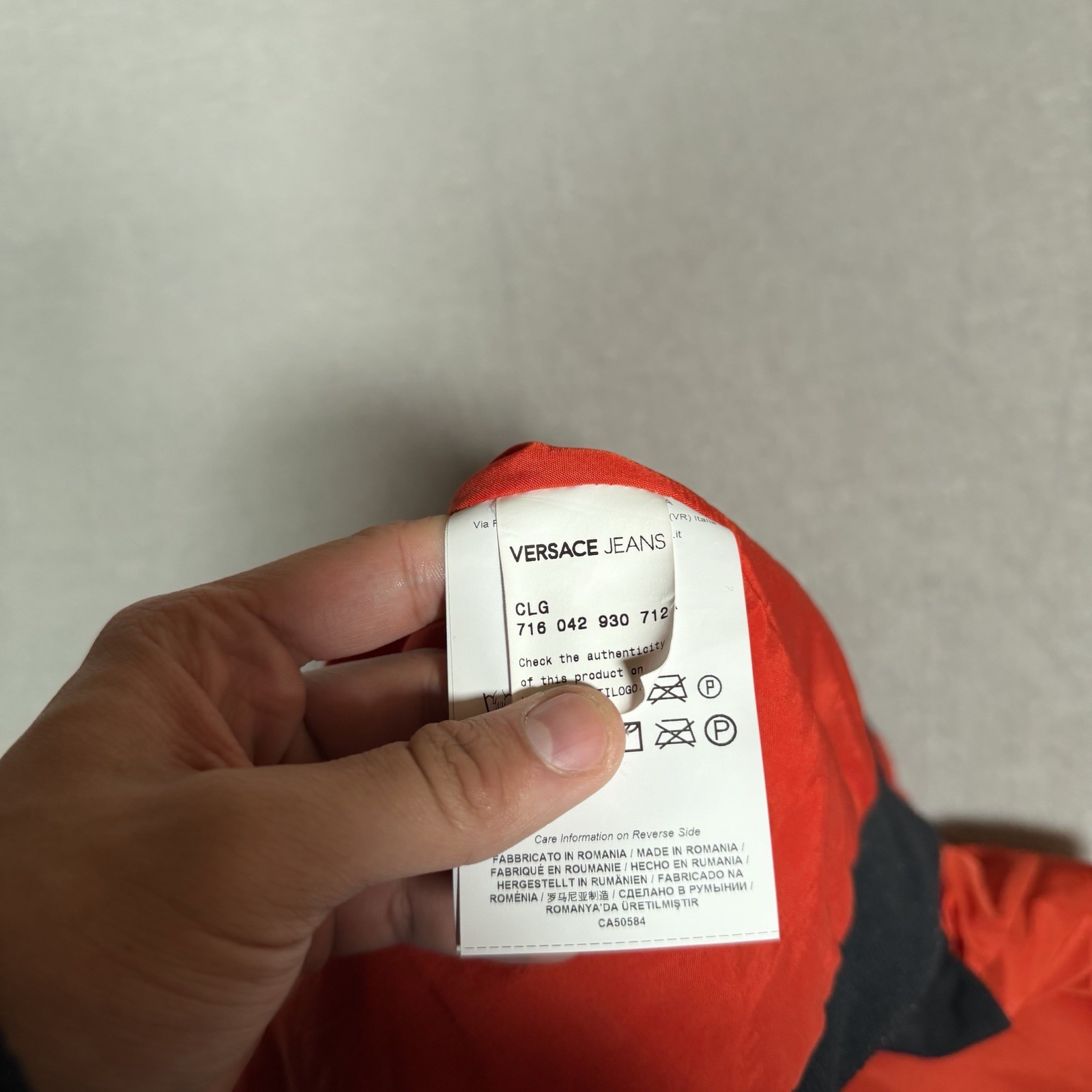 Vintage Gianni Versace Jeans Jacket Adult Small Red Full Zip Bomber Satin thumbnail 3