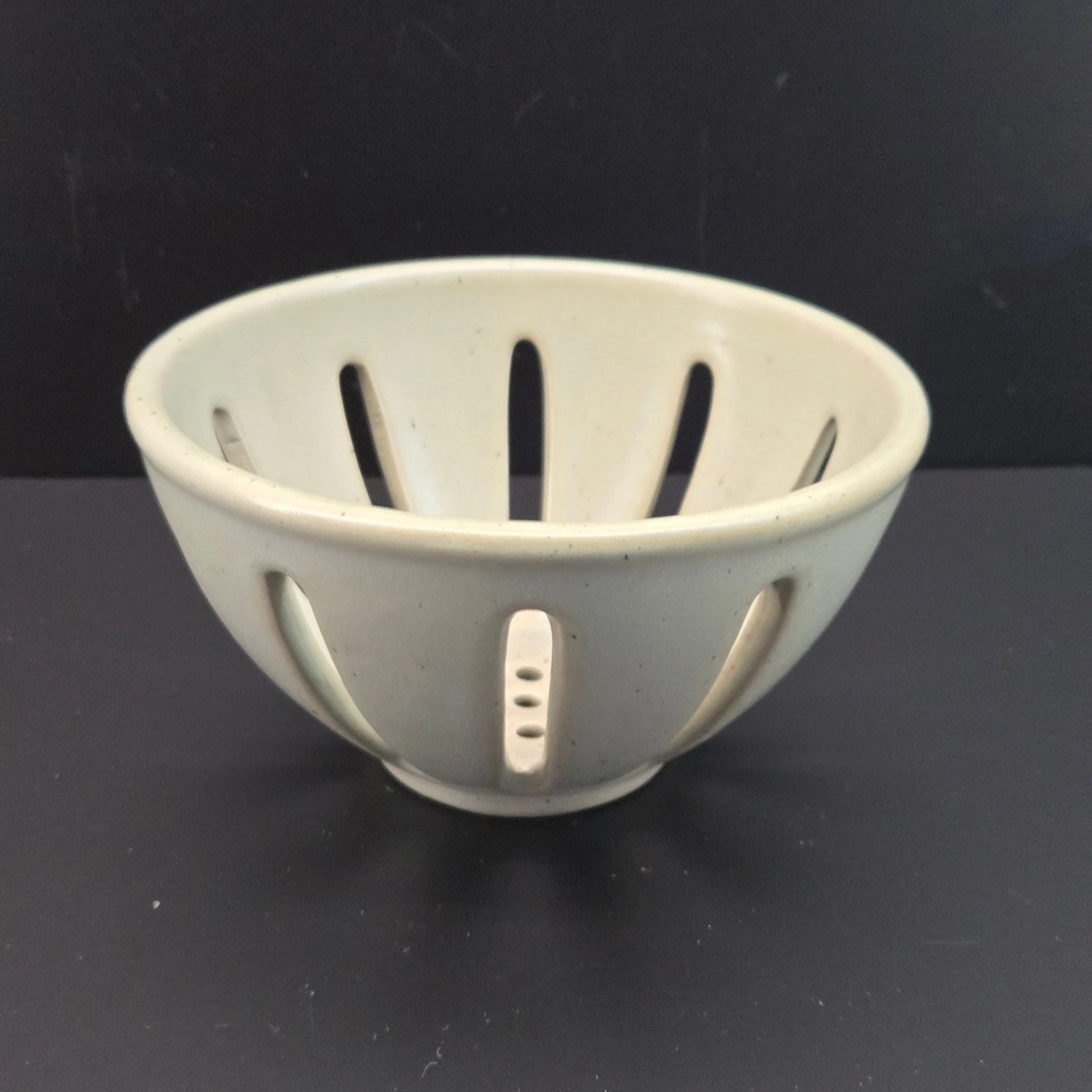 Anthropologie Ceramic Berry Colander Bowl Light Green Slotted Strainer Dish
Opens in a new window or