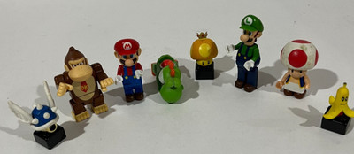 K'nex Super Mario Bros. Donkey Kong, Toad, Mario, Lugi 8 Figures
