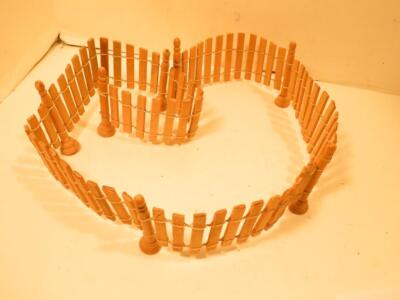 G SCALE ACCESSORY- ROLL OF FENCES - 2 3/4'' X 32'' -  EXC. - S31WW