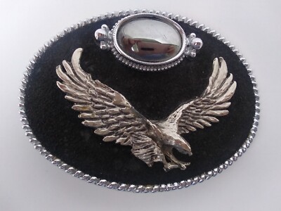 BLACK AND SILVER TONE FLYING EAGLE BLACK STONE OVAL WESTERN BUCKLE ROPE EDGE