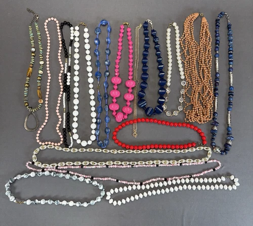 Jewelry 1 Lb Pound Lot Wearable Beaded Necklaces Costume Vintage to Now