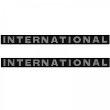 2 sztuki IHC International McCormick Kabina Traktor Naklejka Folia samoprzylepna Srebrna