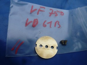 Honda VF 750  Vergaser Typ VD 61B Drosselklappe Klappe Throttle Valve Carburetor