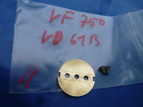 Honda VF 750  Vergaser Typ VD 61B Drosselklappe Klappe Throttle Valve Carburetor
