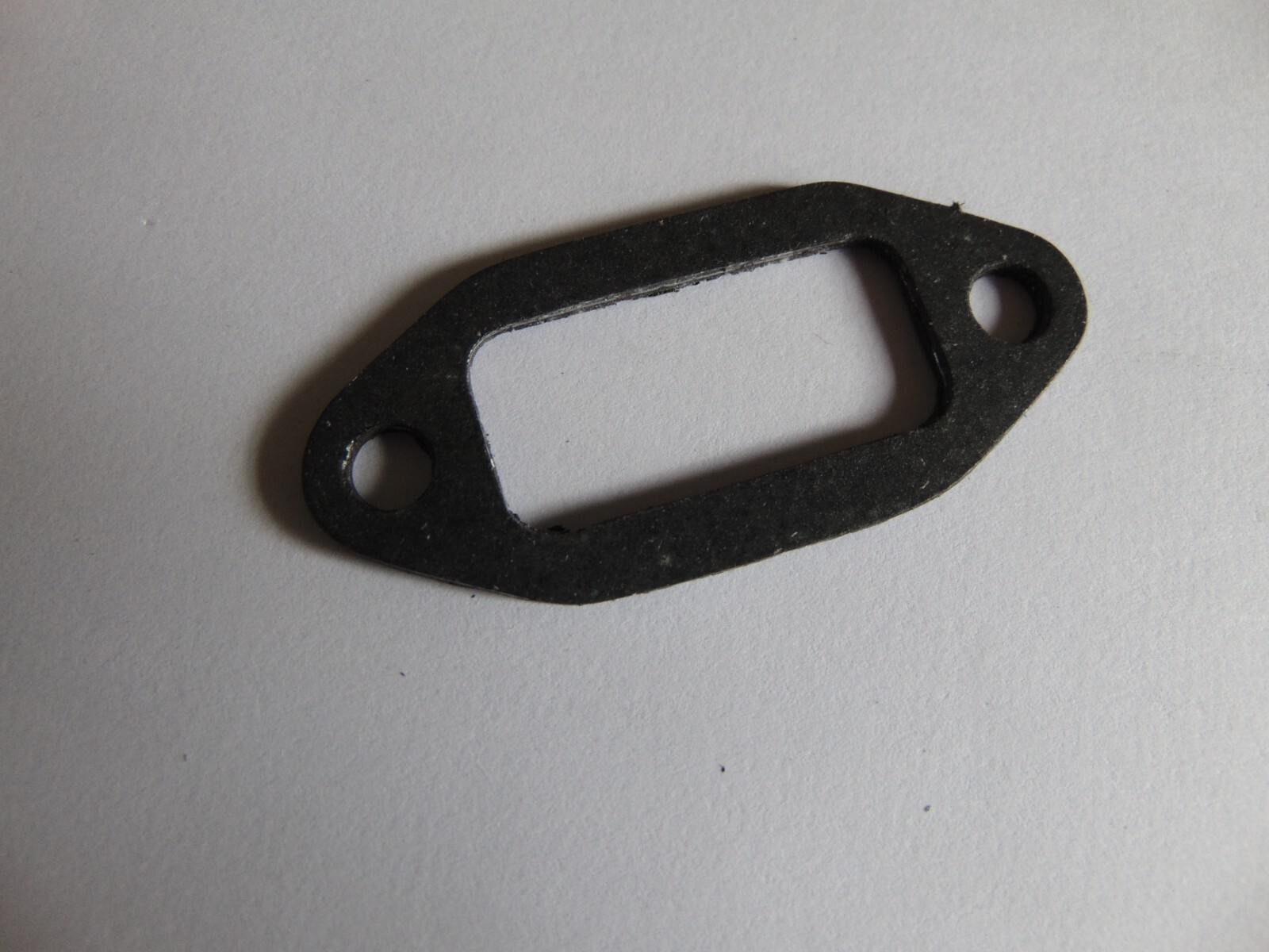 EXHAUST MUFFLER GASKET  FOR HUSQVARNA PARTNER K650 K700 DISC CUTTER 506 34 06-01