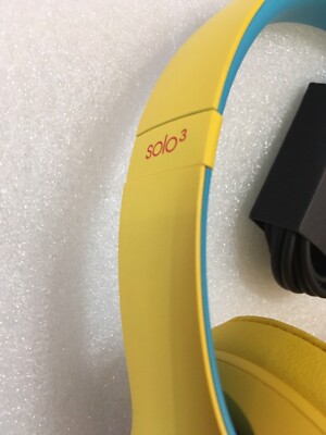 Beats by Dr Dre Solo3 Wireless On-Ear Headphones Limited Club