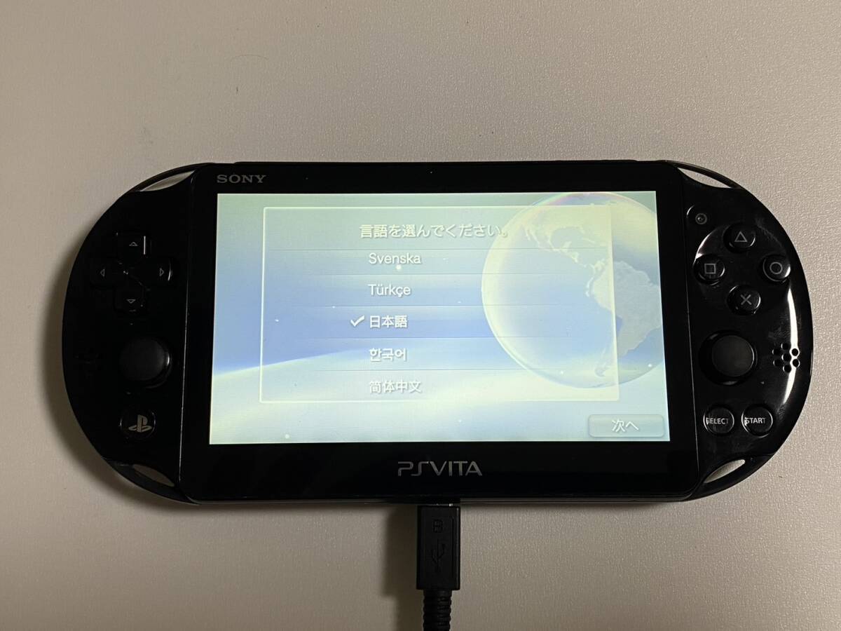 Sony PlayStation Vita Wi-Fi model Black PCH-2000 ZA11 Sony PlayStation Vita Wi-Fi model Black PCH-2000 ZA11