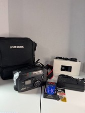 JVC COMPACT VHS MODEL GR-AX720U CAMCORDER VIDEO RECORDER  ACCESSORIES