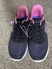 SKECHERS Boys Shoes Hands-Free Swift Fit Sneaker Slip On Bungee Sneaker Size 4