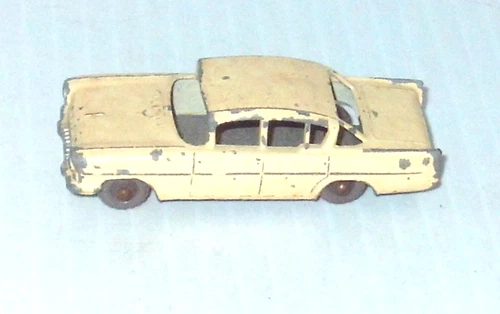 VINTAGE 1950-60's LESNEY MOKO MATCHBOX  1958 VAUXHALL CRESTA CAR No.22