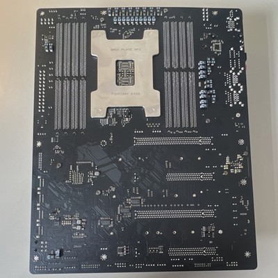ASRock TRX40 Creator ATX Motherboard Socket TR4 AMD DDR4 8 DIMM