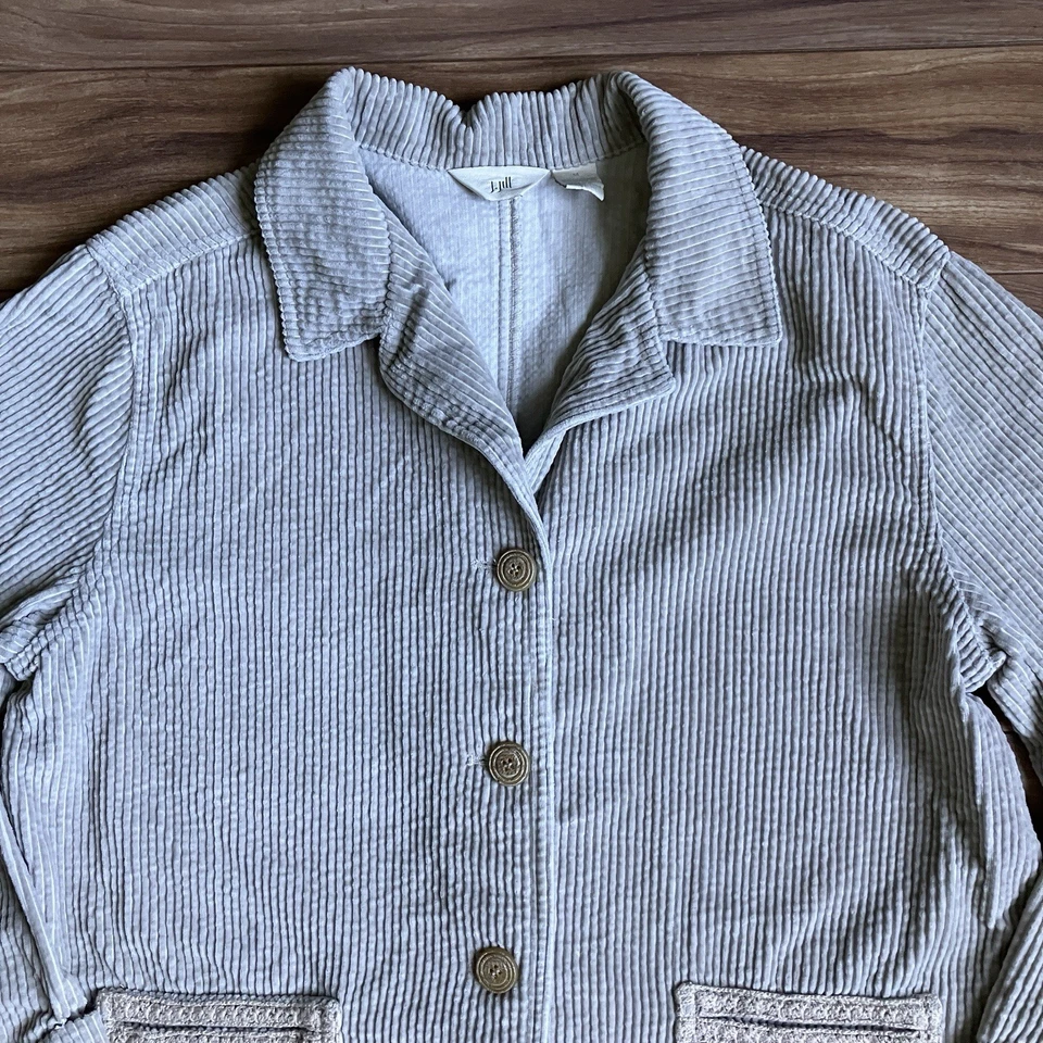 Chaqueta para mujer Jill mediana beige pana manga larga con botones Foto 2 de 4