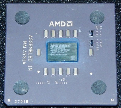 AMD Athlon 1300 MHz 13 x 100 Mhz FSB 200 Mhz Prozessor CPU Sockel A A1300AMS3B