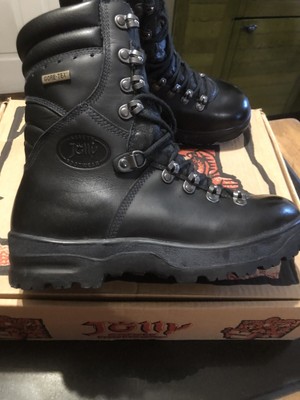 jolly chainsaw boots