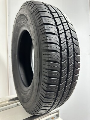 LT225/75R16 MICHELIN AGILIS CROSS CLIMATE 115/112R M/S - Tire