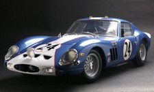FERRARI Race Car Racing1:12Racer24Le mans Built Metal Body Model Carousel BLUE18