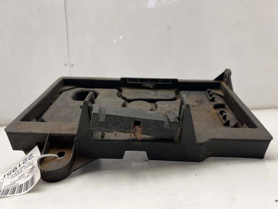 Bandeja de batería Dodge Mopar Jeep Commander Grand Cherokee OEM 55396408AE Foto 3 de 4
