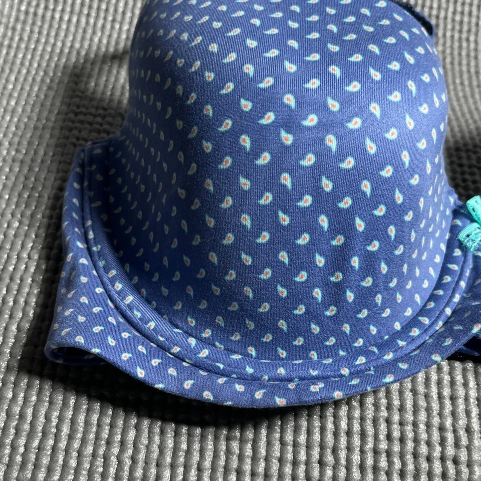 Sujetador Victoria's Secret Demi para mujer 32DD azul cachemir forrado por Victoria Foto 2 de 4