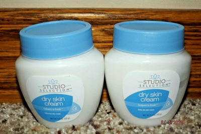 studio selection hydrating facial cleanser