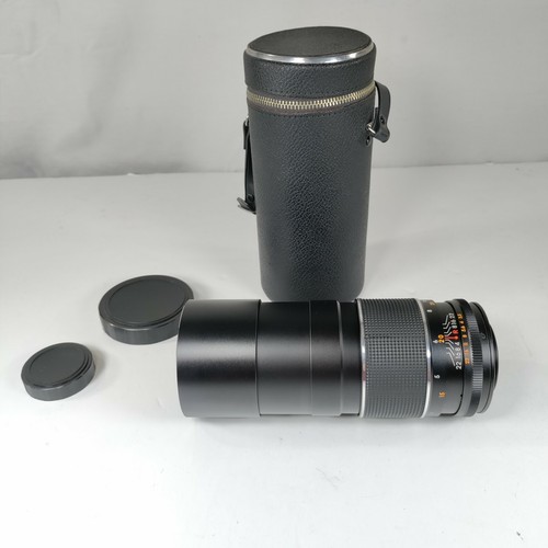 Montgomery Ward Camera Lens 67-583 Auto 1:3.5 f=200mm With Dust Covers And Case
