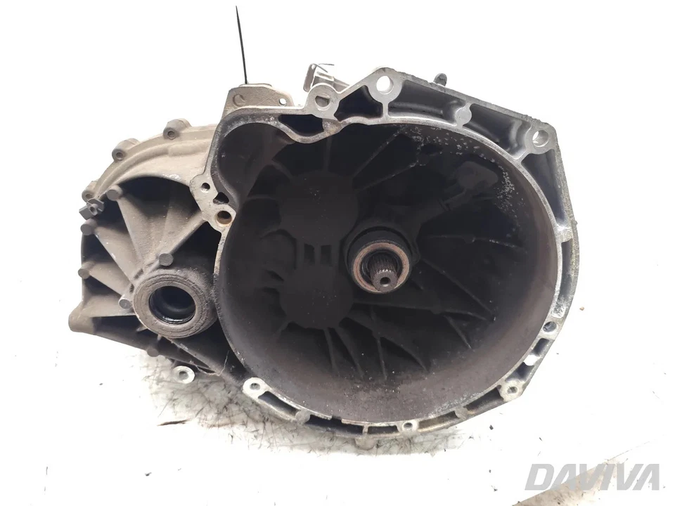 Ford Mondeo 6-Gang-Schaltgetriebe 1.6 TDCi Diesel 85kW (115 HP) BG9R-7002-KCC - Image 2 of 4