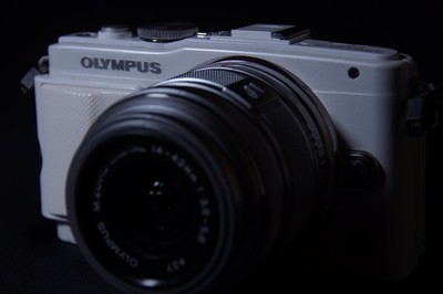 [US-ZOLL BEZAHLT] Olympus Pen Lite E-PL6 M.Zuiko Digital 14-42 mm f/3.5-5.6 J...