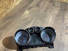 Compteur Opel INSIGNIA