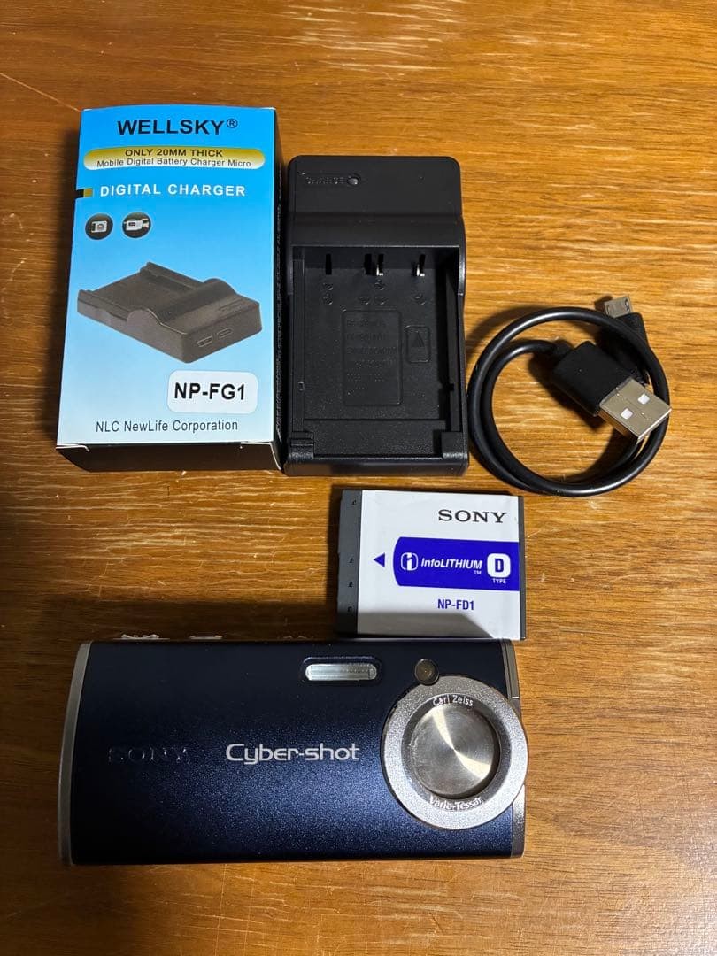 SONY Cyber-shot DSC-L1　スポーツパック付 SONY Cyber-shot DSC-L1 Compact Camera With Battery & Charger CCD
