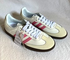adidas gazelle silver green womens ADIDAS ORIGINALS Women's Sambae White and Pink Sneakers  Pavidas