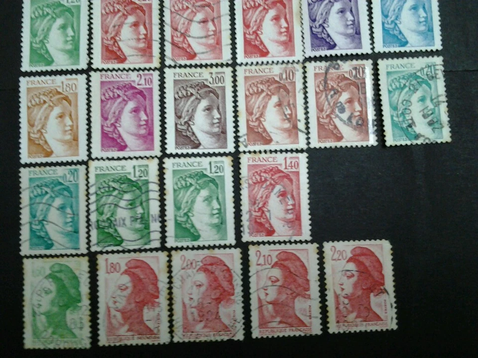 Nice Selection & Mix Collection Of Republique Francaise/France - 33pcs Mint&Used - Image 3 of 3