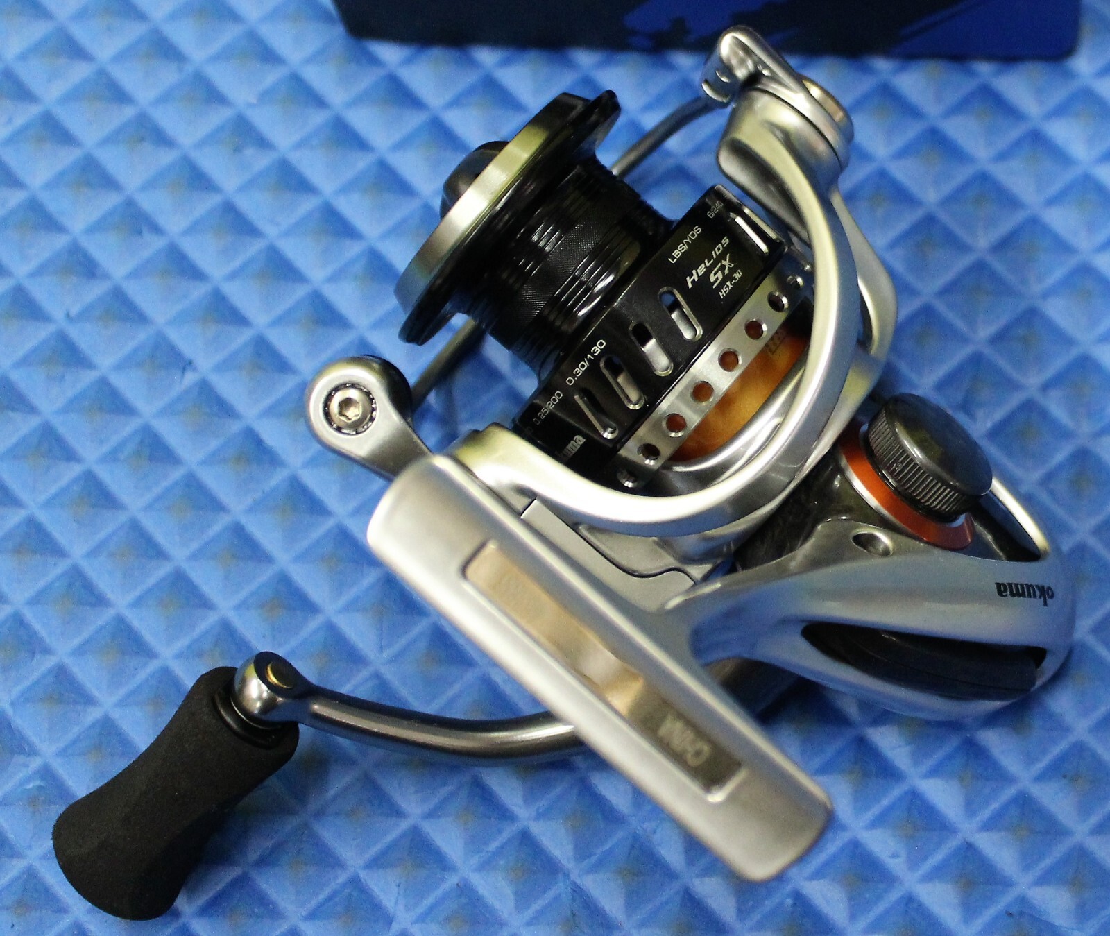 Okuma Spinning Reel 9BRG Helio SX HSX- CHOOSE YOUR MODEL!