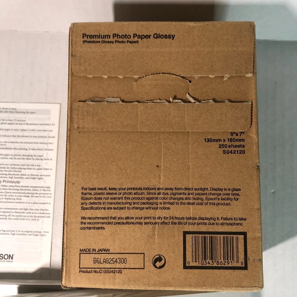 Genuine Epson Premium Photo Paper Glossy 5" x 7"   150 Sheets Open Bulk Box OEM - Image 3 of 4
