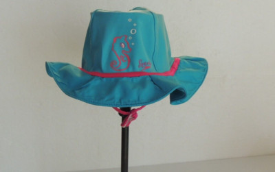 Speedo Toddler Sun Protection Hat Swim Hat Size L Measurement inside 7 inch