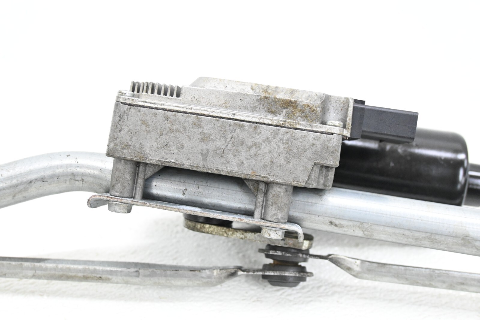 ⭐ 03-12 Bentley Continental Windshield Wiper Blade Motor System Link Oem