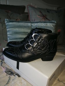 bronx studded ankle boots