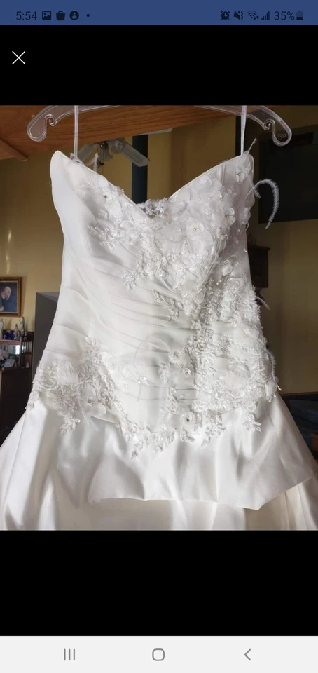 Strapless Ballgown Wedding Dress - Size 8 - Ballgown Style - Изображение 2 из 4