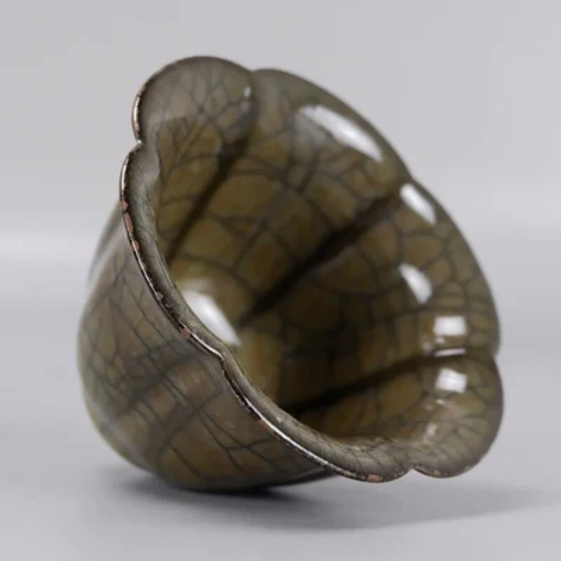 Antique Porcelain Ge Kiln Gold Wire Iron Wire Plum Blossom Cup Foto 2 de 4