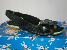 IRREGULAR CHOICE LOVE BIRDS BLACK SANDALS 6.5 7 9 LEATHER APPLIQUE AT VAMP GEMS 