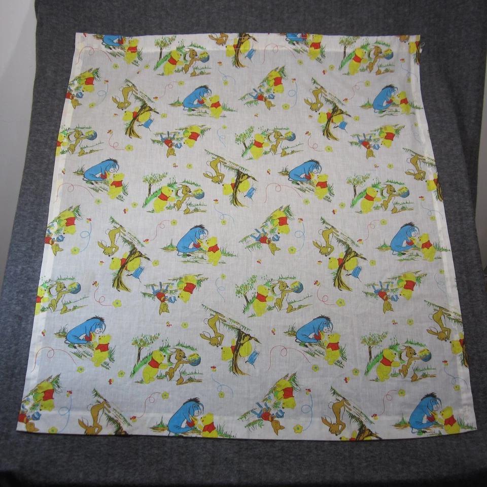Panel de cortina de colección Disney Winnie the Pooh decoración de guardería Perma-Prest Eeyore 42x45 Foto 2 de 4