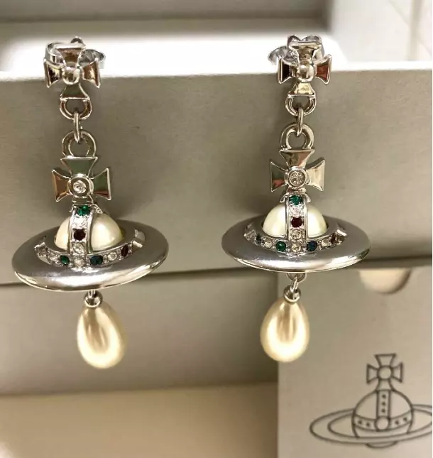 Vivienne Westwood Pearl Earrings silver Orb Drop Engraved Authentic